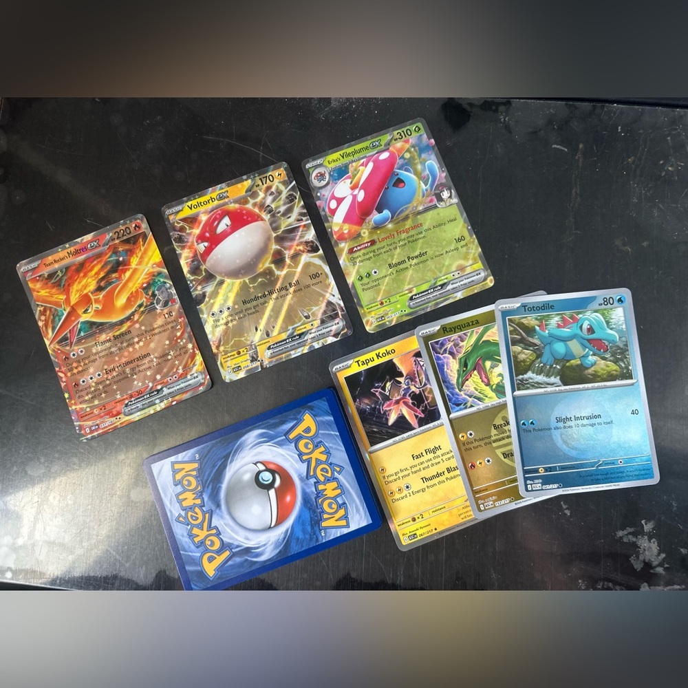 Assorted Pokémon EX & Holo Card Lot